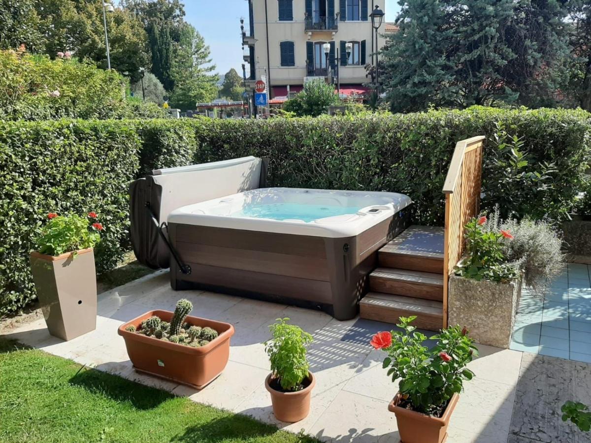Apartments Rainer - Front Lake باردولينو المظهر الخارجي الصورة