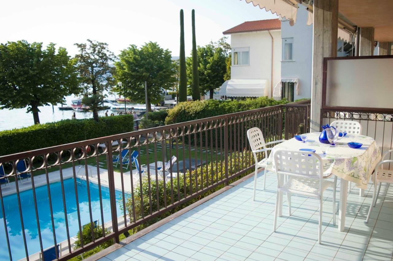 Apartments Rainer - Front Lake باردولينو المظهر الخارجي الصورة